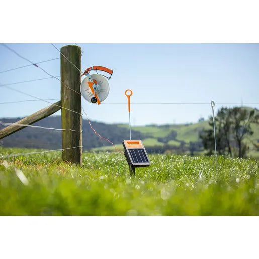 NEW! S30 Lithium Solar Fence Energizer | Gallagher