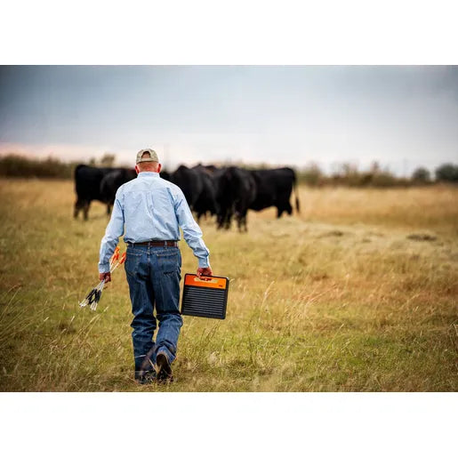 S120 Lithium Solar Fence Energizer | Gallagher