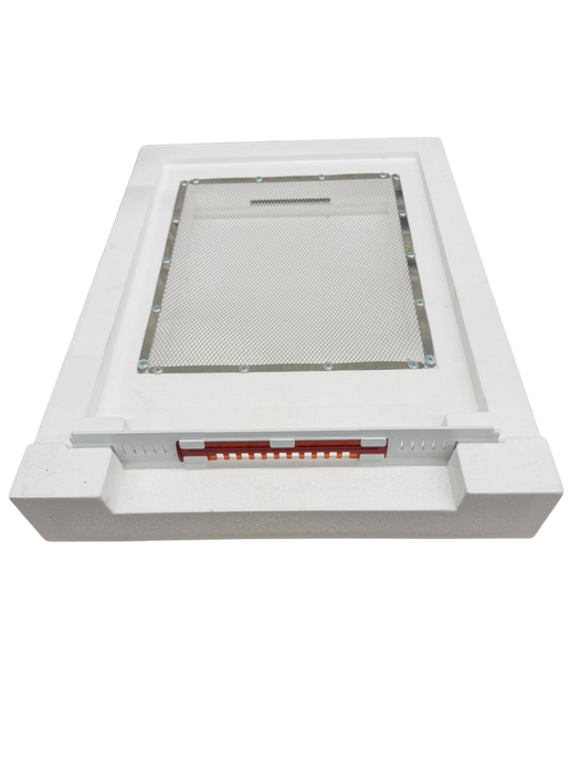 Screened Bottom Board | Polystyrene | Lyson